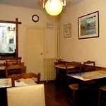 Renova Hotel 2*