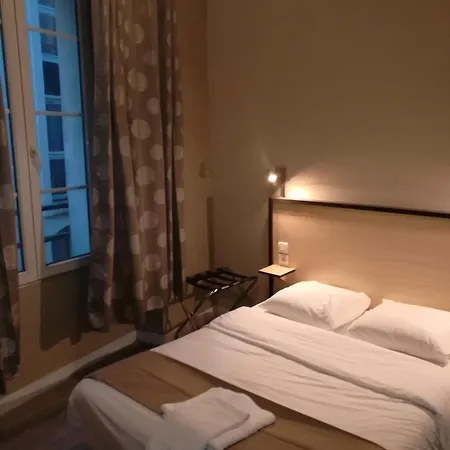 Hotel Renova 2*
